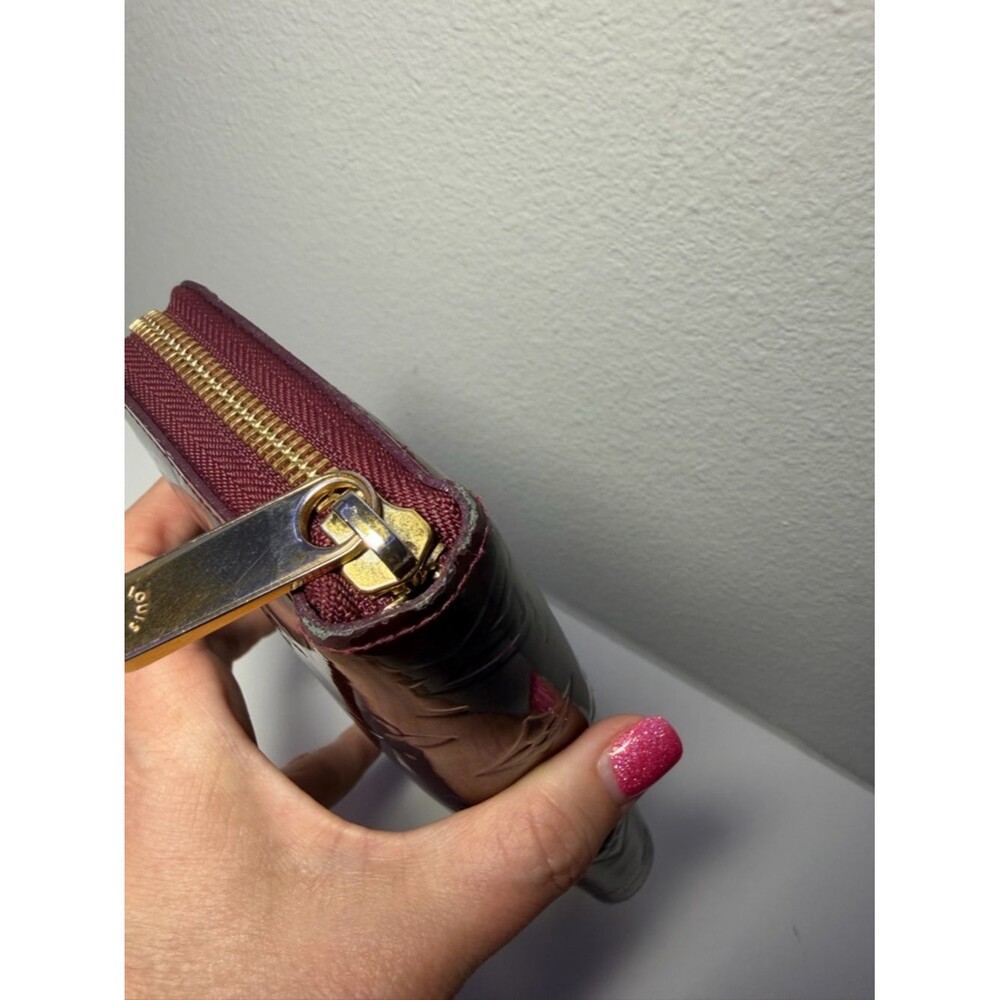 Louis Vuitton Burgundy Vernis Monogram Zip Long Wallet - Picture 6 of 14